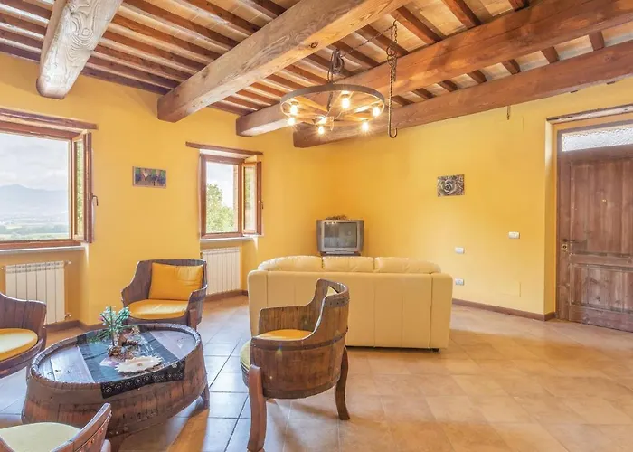 Nice Apartment In Citta Di Castello Pg